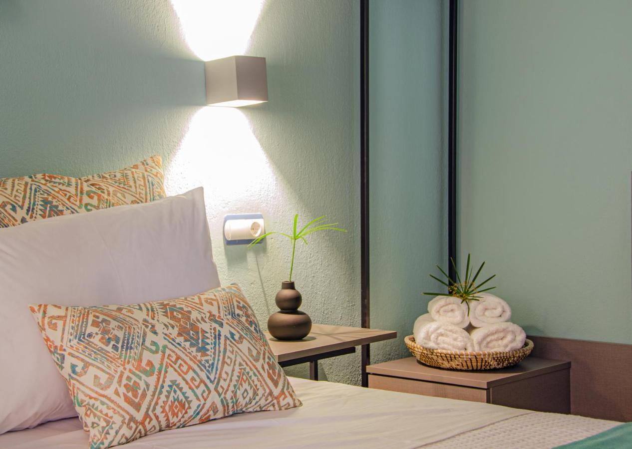Ofrínion Joya Ofrynio Stylish Suites מראה חיצוני תמונה