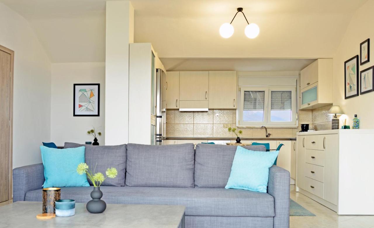 Ofrínion Joya Ofrynio Stylish Suites מראה חיצוני תמונה