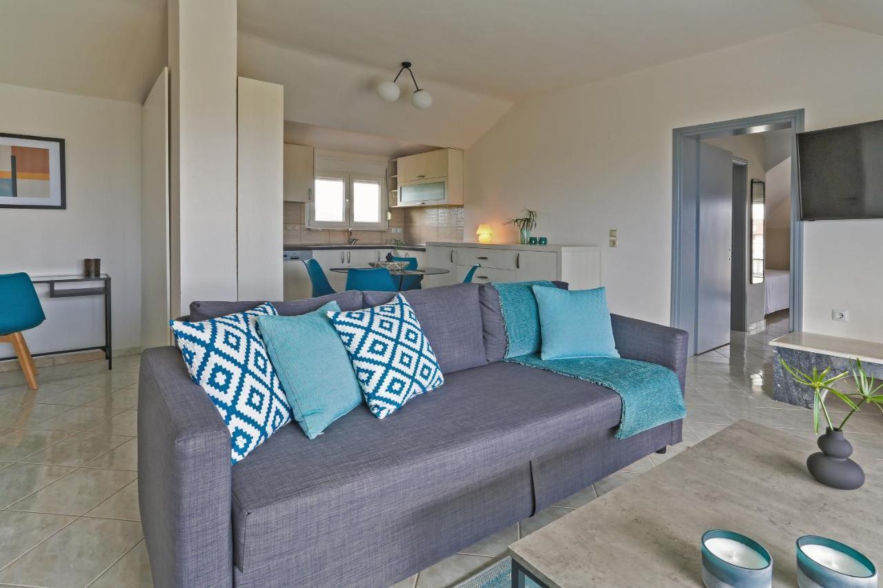 Ofrínion Joya Ofrynio Stylish Suites מראה חיצוני תמונה